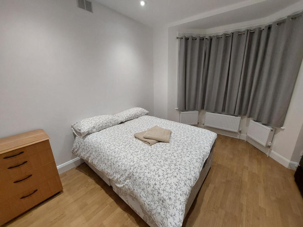Cosy North Kensington Family Apartment For 4 Persons - Children Stay Free London Exterior foto