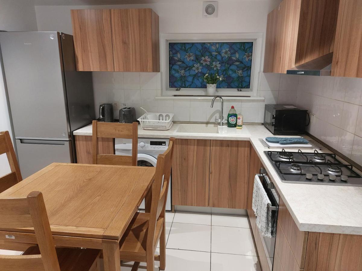 Cosy North Kensington Family Apartment For 4 Persons - Children Stay Free London Exterior foto