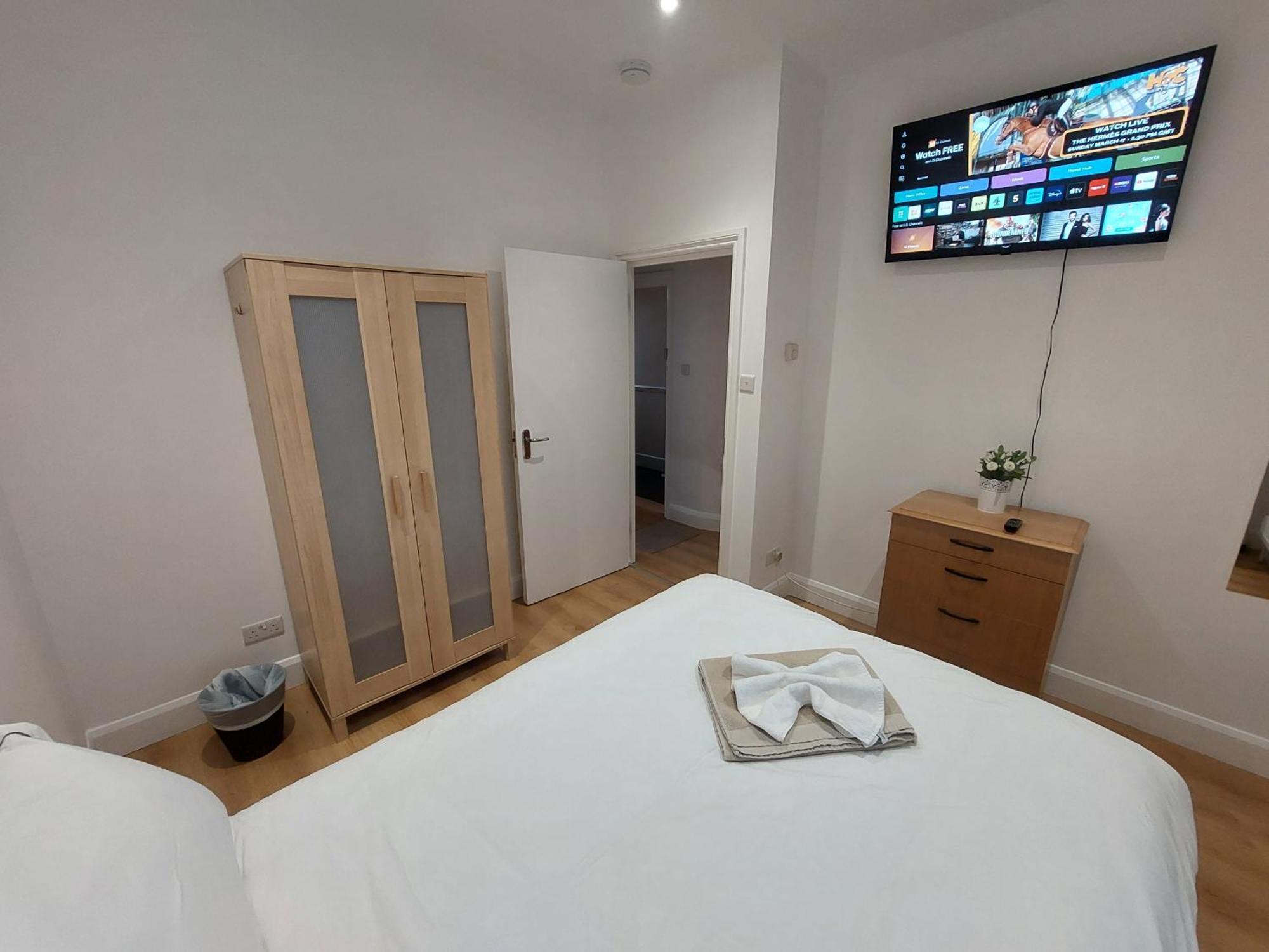 Cosy North Kensington Family Apartment For 4 Persons - Children Stay Free London Exterior foto